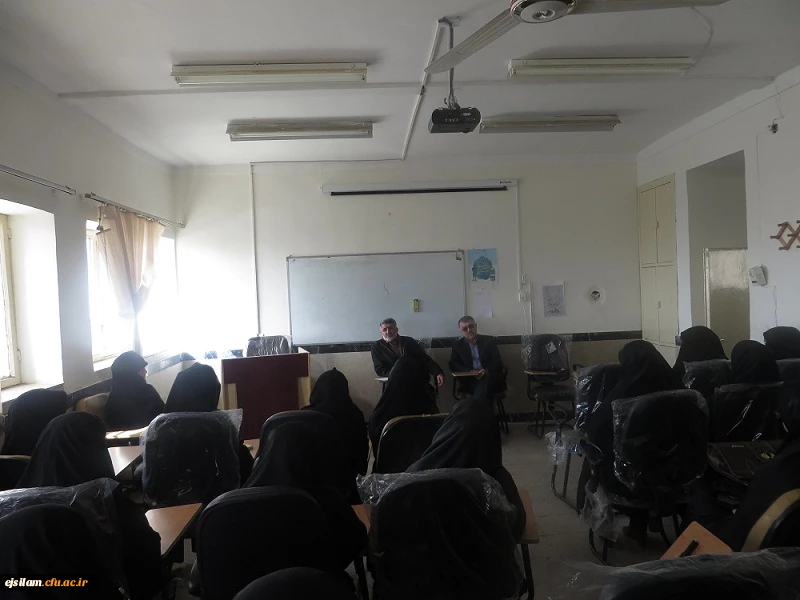 •	با حضور مسؤلان امور شاهد و ایثارگر دانشگاه فرهنگیان انجام شد:
تجلیل از همکاران جانباز دفاع مقدس پردیس های استان ایلام