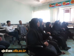 برگزاری کارگاه آسیب شناسی ماهواره در پردیس امام جعفر صادق(ع) خواهران ایلام