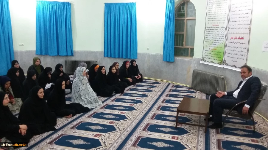 برگزاری کارگاه پژوهشی با حضور دکتر مهردادی