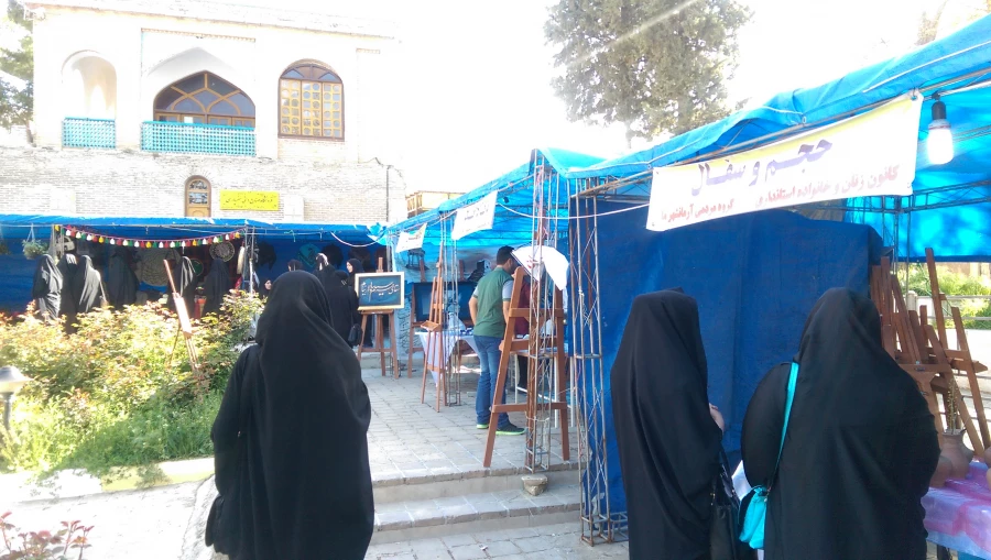 بازدید از قلعه والی و نمایشگاه هفته زن