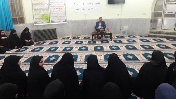 جلسه پرسش و پاسخ با حضور دکتر شیری