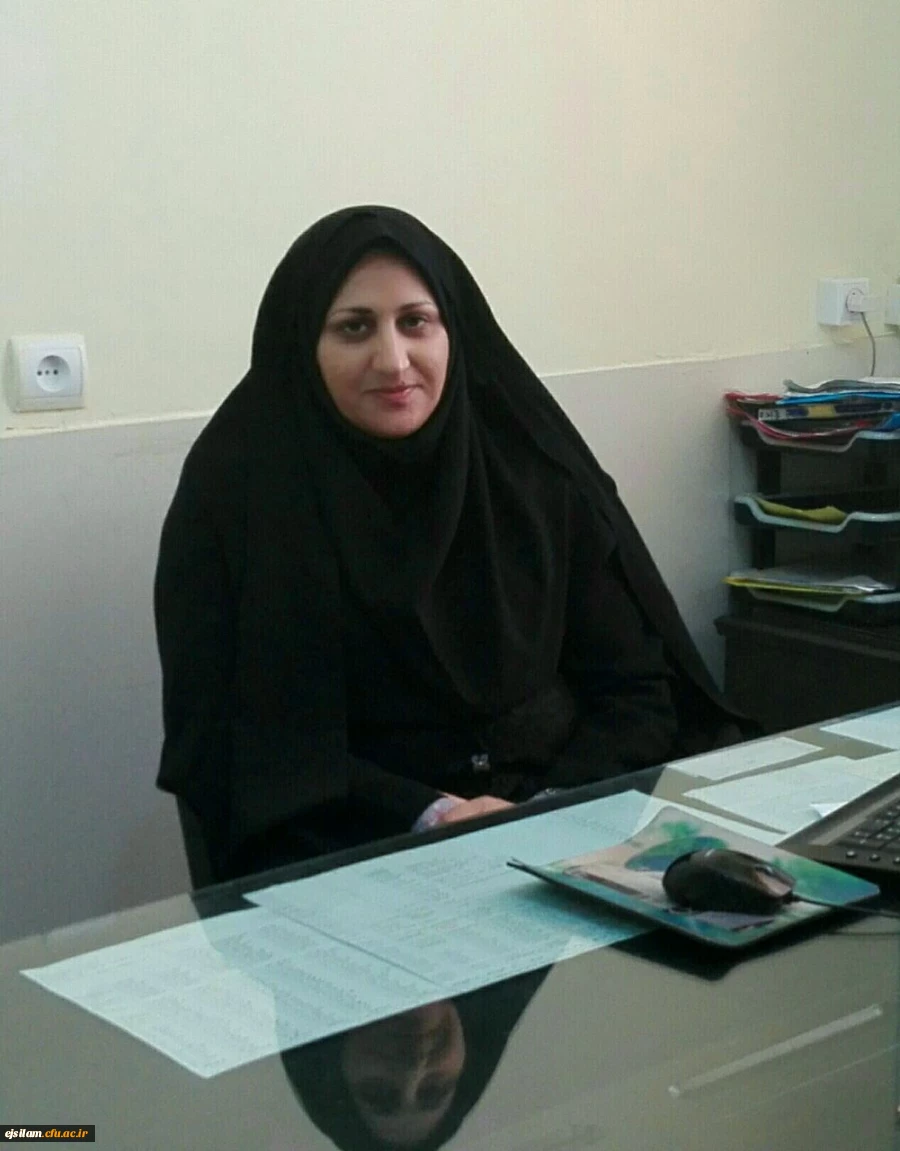 مصاحبه با سرکار خانم پروانه(معاونت آموزشی و پژوهشی پردیس امام جعفرصادق(ع) )