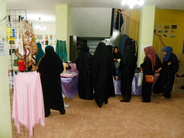 برگزاری نمایشگاه عفاف و حجاب به مناسبت هفته آموزش