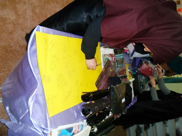 برگزاری نمایشگاه عفاف و حجاب به مناسبت هفته آموزش