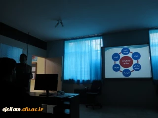 برگزاری کارگاه آسیب شناسی رسانه های الکترونیکی در پردیس امام جعفر صادق(ع) با حضور اعضای بسیج دانشجویی و بسیج اساتید