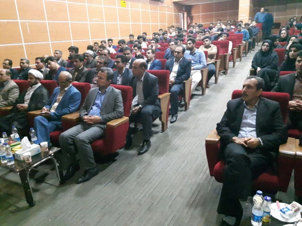 مراسم بزرگداشت هفته آموزش با حضور قائم مقام دانشگاه فرهنگیان