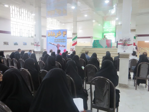 نمایشگاه پاسداشت مقام والای امام راحل (ره)و روز مقاومت دزفول