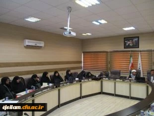 بسیج اساتید برگزار کرد:
اولین جلسه از سلسله جلسات تخصصی حلقه صالحین