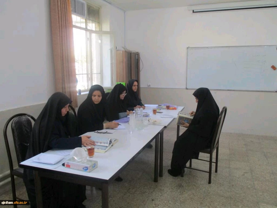 بازدید مهندس بیرانوند مدیر کل آموزش و پرورش استان ایلام از روند مصاحبه داوطلبان و قدر دانی از عوامل مصاحبه