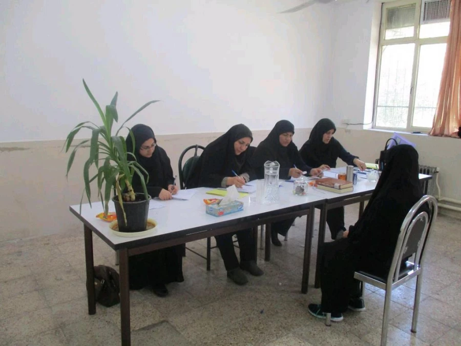 بازدید مهندس بیرانوند مدیر کل آموزش و پرورش استان ایلام از روند مصاحبه داوطلبان و قدر دانی از عوامل مصاحبه