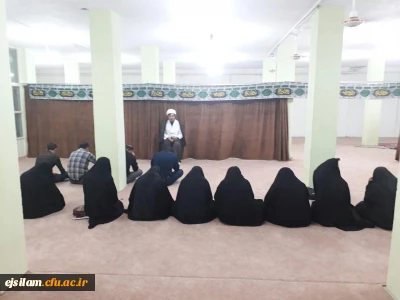 برگزاری مراسم عزاداری سرور و سالار شهیدان همراه با دعای زیارت عاشورا در پردیس امام جعفر صادق(ع)