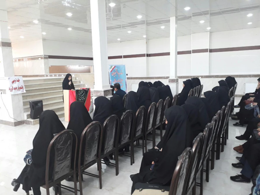 برگزاری جلسه توجیهی دانشجو معلمان جدیدالورود توسط مسئولین پردیس امام جعفر صادق( ع):