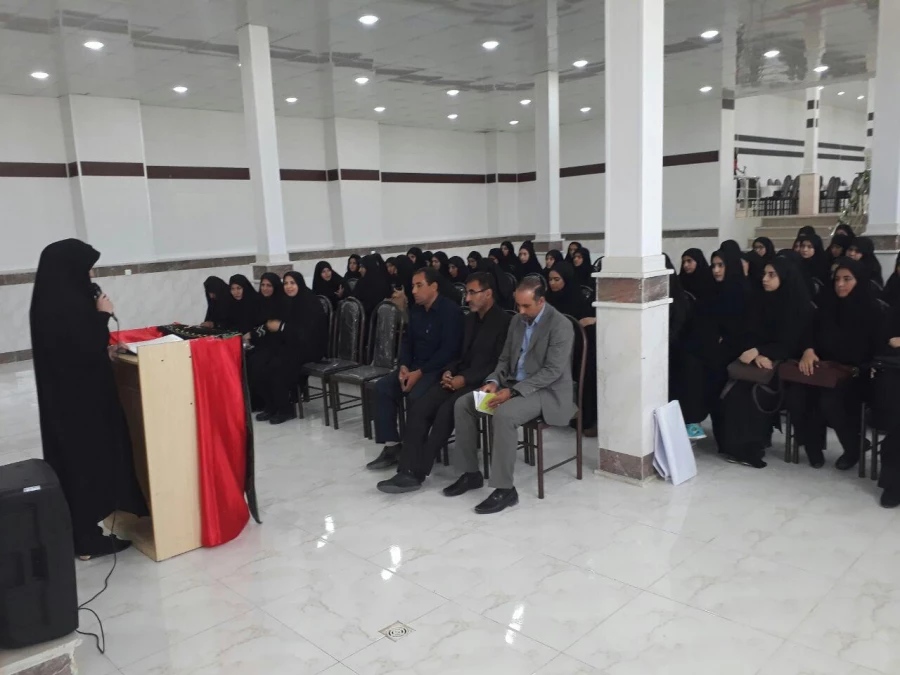 برگزاری جلسه توجیهی دانشجو معلمان جدیدالورود توسط مسئولین پردیس امام جعفر صادق( ع):