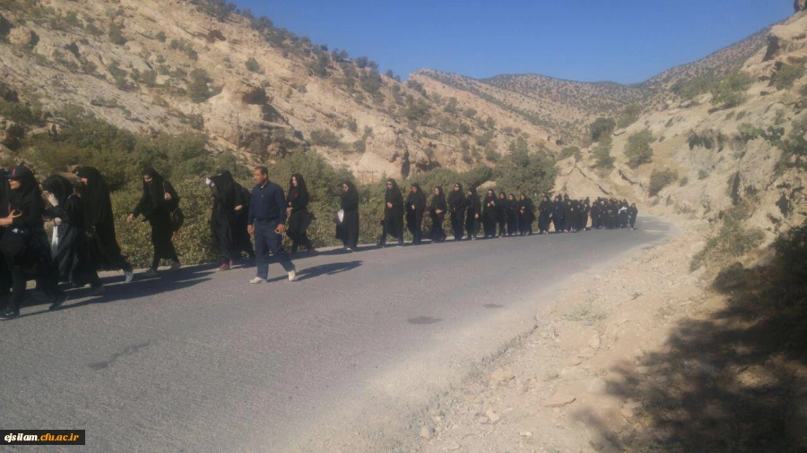 پیاده روی دانشجومعلمان پردیس امام جعفر صادق(ع) به مناسبت هفته تربیت بدنی