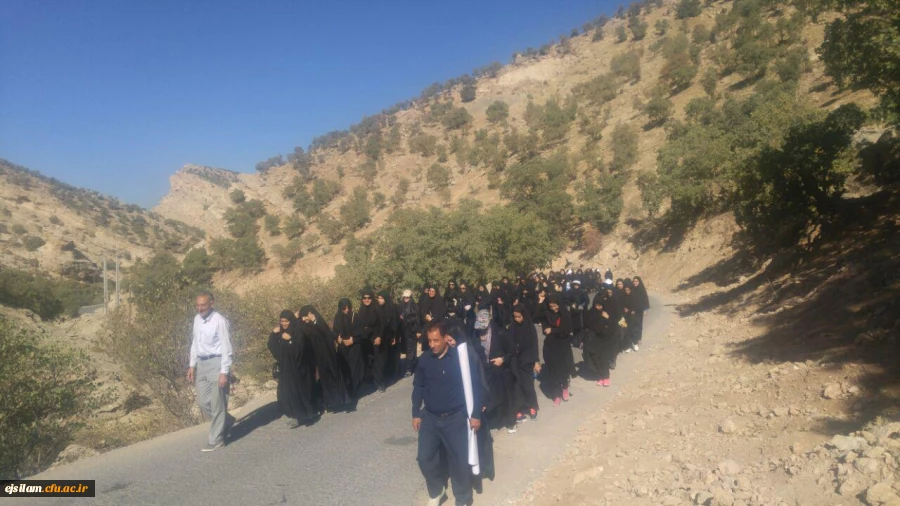 پیاده روی دانشجومعلمان پردیس امام جعفر صادق(ع) به مناسبت هفته تربیت بدنی
