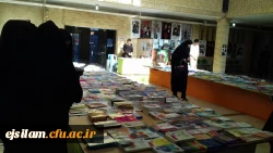 بازدید دانشجویان پردیس امام جعفر صادق(ع) از نمایشگاه کتاب