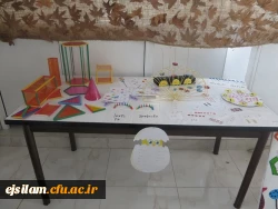 نمایشگاه دست سازه های دانشجو معلمان