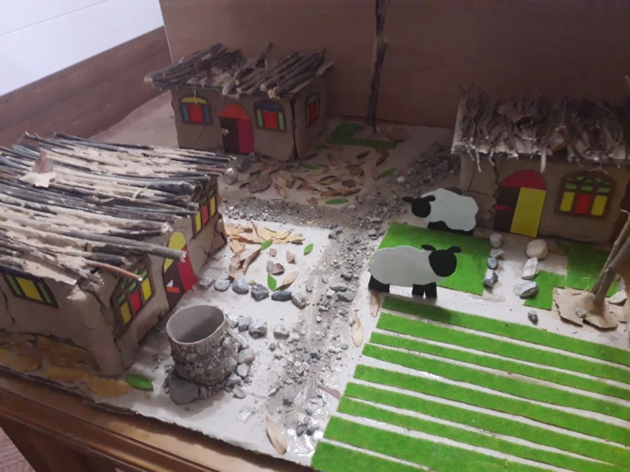 برگزاری نمایشگاه دست سازه های آموزشی