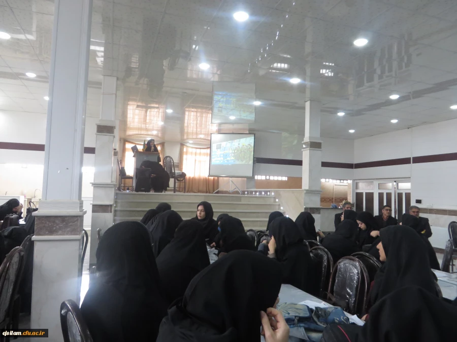 برگزاری جلسه توجیهی و آشنایی با صندوق ذخیره فرهنگیان