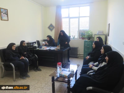 بازدید دانش آموزان دبیرستان فرزانگان از پردیس امام جعفر صادق(ع)