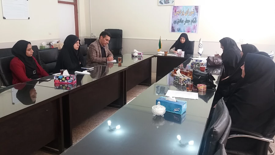 برگزاری جلسه شورای پردیس امام جعفر صادق(ع)