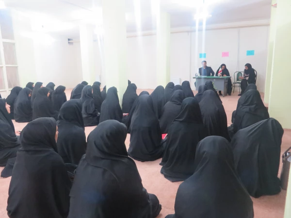 برگزاری جلسه توجیهی ویژه دانشجویان ورودی بهمن 1397