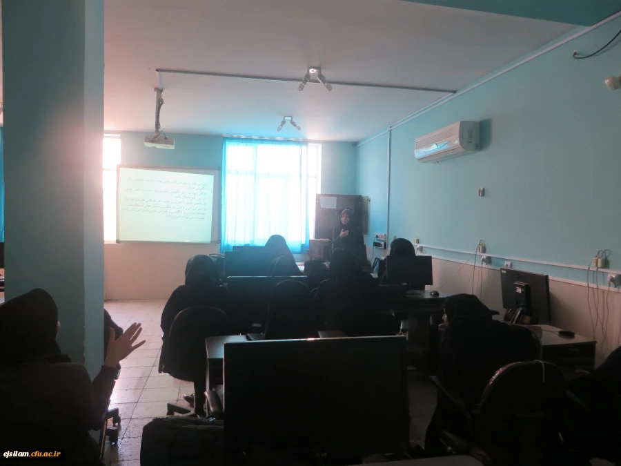 برگزاری کارگاه آموزشی "آشنایی با سامانه کتابخانه های دانشگاه فرهنگیان" و "آشنایی با پایگاه های اطلاعاتی و شیوه های جستجو"