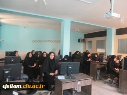 کارگاه آشنایی با پایگاه های اطلاعاتی و شیوه های جستجو و کارگاه آشنایی با سامانه کتابخانه های دانشگاه فرهنگیان برگزار شد