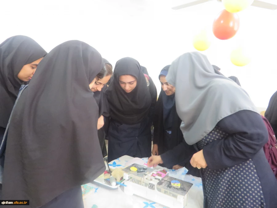 دانشگاه فرهنگیان، دانشگاه بدون حصار
"بازدید دانش آموزان سال پایانی مقطع متوسطه  و والدین از پردیس امام جعفر صادق (ع)"