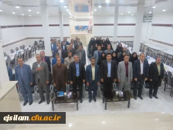 دهه سرآمدی آموزش(نشست هم اندیشی وبررسی وضعیت آموزشی با حضور صاحب نظران واساتید)