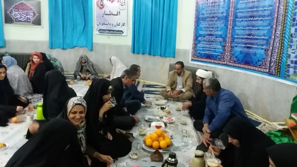 برگزاری مراسم افطاری در سرای دانشجویی پردیس امام جعفر صادق(ع)