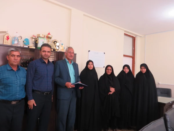 مراسم تجلیل از همکار بازنشسته پردیس امام جعفر صادق(ع)