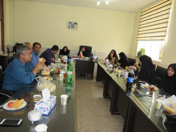 مراسم تجلیل از همکار بازنشسته پردیس امام جعفر صادق(ع)