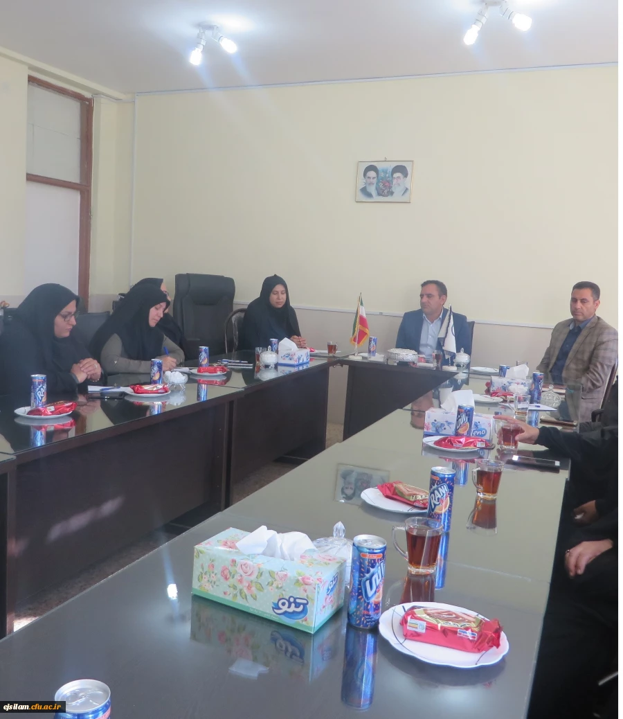 دیدار صمیمانه سرپرست جدید مدیریت امور پردیس های استانی با کارکنان پردیس امام جعفر صادق(ع)