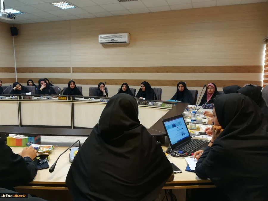 نشست کتاب کودک در پردیس امام جعفر صادق(ع) برگزار شد