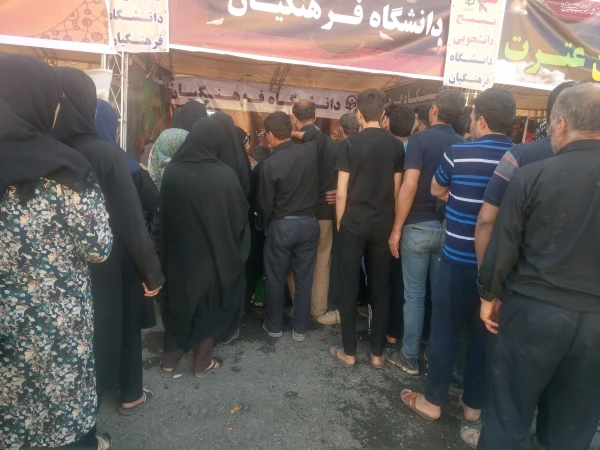 گزارش تصویری از موکب دانشگاه فرهنگیان ایلام واقع در میدان قرآن ایلام