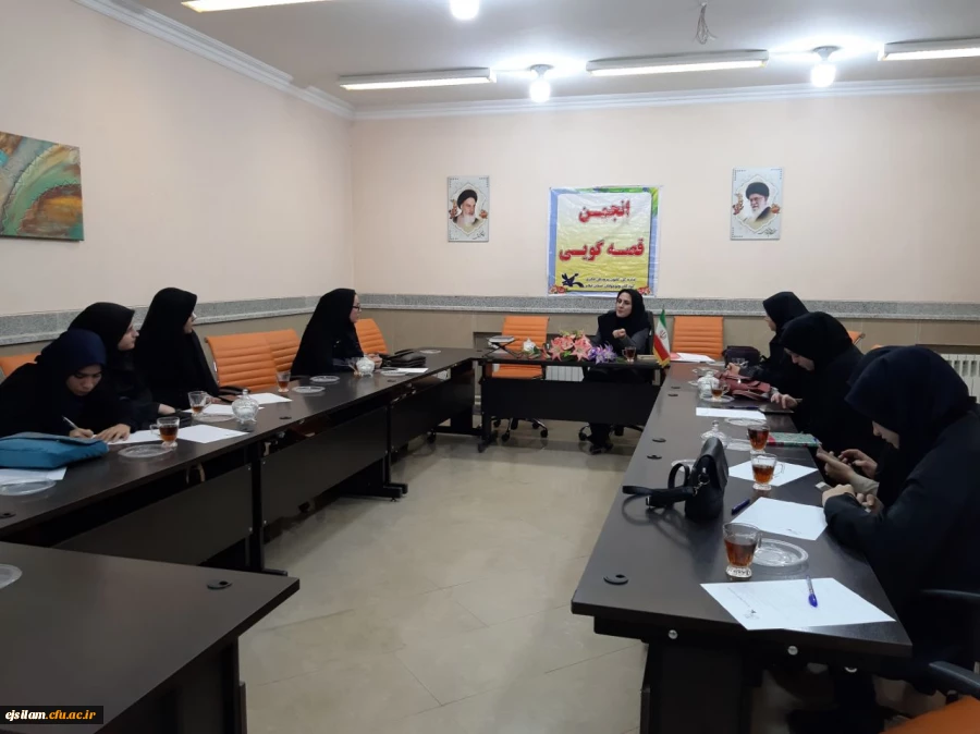 برگزاری کارگاه های تخصصی قصه گویی همزمان با آغاز بیست و هفتمین دوره هفته کتاب