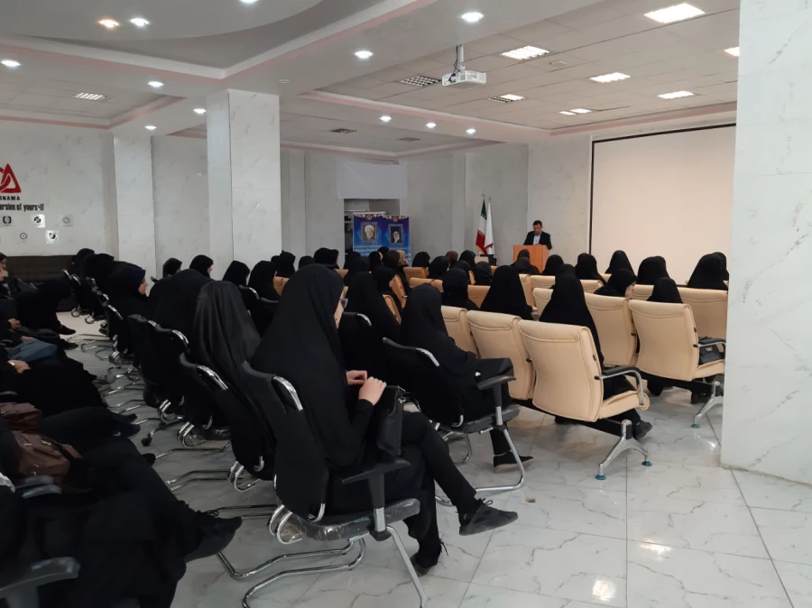  کارگاه سواد رسانه ای ویژه دانشجومعلمان پردیس خواهران برگزار شد