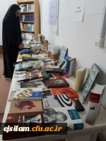 نمایشگاه کتاب قرآنی به مناسبت هفته ی قرآن و عترت در پردیس امام جعفر صادق(ع) برپا شد
