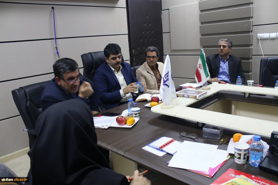 نشست نقد و بررسی ادبیات کودکان برگزار شد