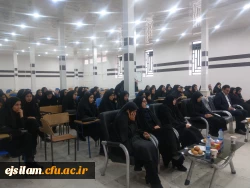 اولین تریبون آزاد دانشجویی با محوریت مسائل صنفی و آموزشی دانشجومعلمان در پردیس امام جعفر صادق(ع) برگزار شد.