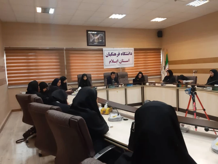 کارگاه سواد رسانه با موضوع امنیت در فضای مجازی برگزار شد