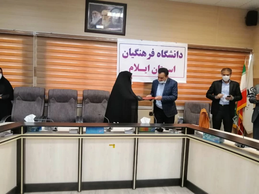 آئین تکریم و معارفه معاون توسعه منابع و امور دانشجویی پردیس امام جعفر صادق(ع)