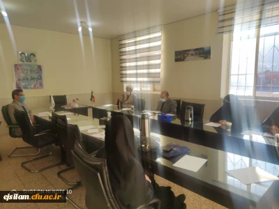 جلسه شورای پردیس همزمان با آغاز نیم سال دوم سال تحصیلی 1400-1399 برگزار شد