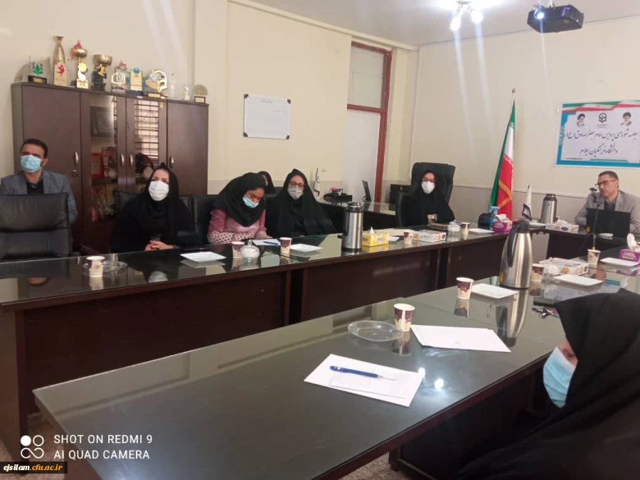 جلسه کارکنان پردیس برگزار شد