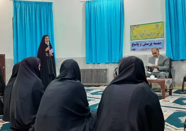 برگزاری جلسه پرسش و پاسخ در سرای دانشجویی پردیس امام جعفر صادق(ع) به مناسبت گرامیداشت هفته سراها 2