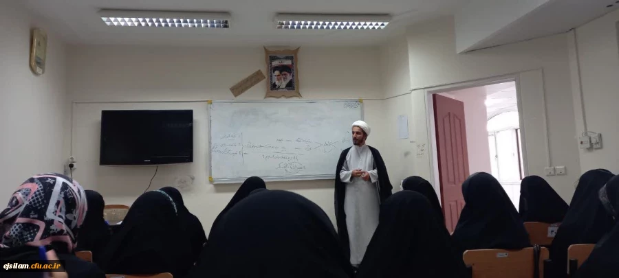 شرکت دانشجویان حافظ  قرآنی پردیس امام جعفر صادق(ع) در اولین همایش حافظان قرآنی دانشگاههای فرهنگیان 2