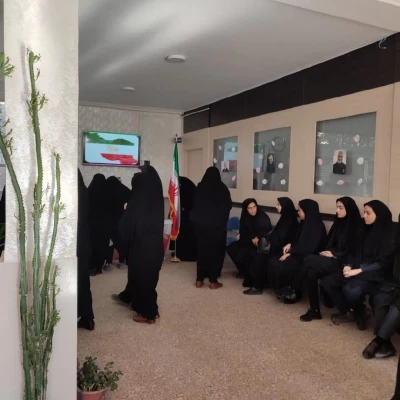 حضور مدیر کل محترم آموزش و پرورش ایلام جناب آقای دکتر درویشی و سرپرست مدیریت امور پردیس های دانشگاه فرهنگیان جناب آقای دکتر پیری به همراه هیئت همراه، در جمع دانشجو معلمان پردیس امام جعفر صادق(ع) بمناسبت  16 آذر « روز دانشجو» 4