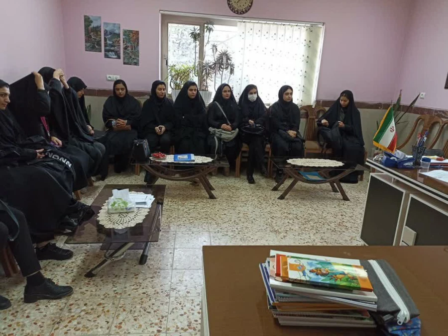 دانشجو معلم های کارورزی 1 پردیس امام جعفر صادق (ع)  ،  با همراهی اساتید هیئت علمی در مرکز آموزش کودکان با نیازهای ویژه (مدرسه گلها)  2