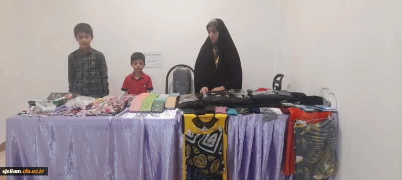 برپایی ایستگاه عفاف و حجاب به مناسبت ولادت حضرت معصومه (س) و روز دختر 2